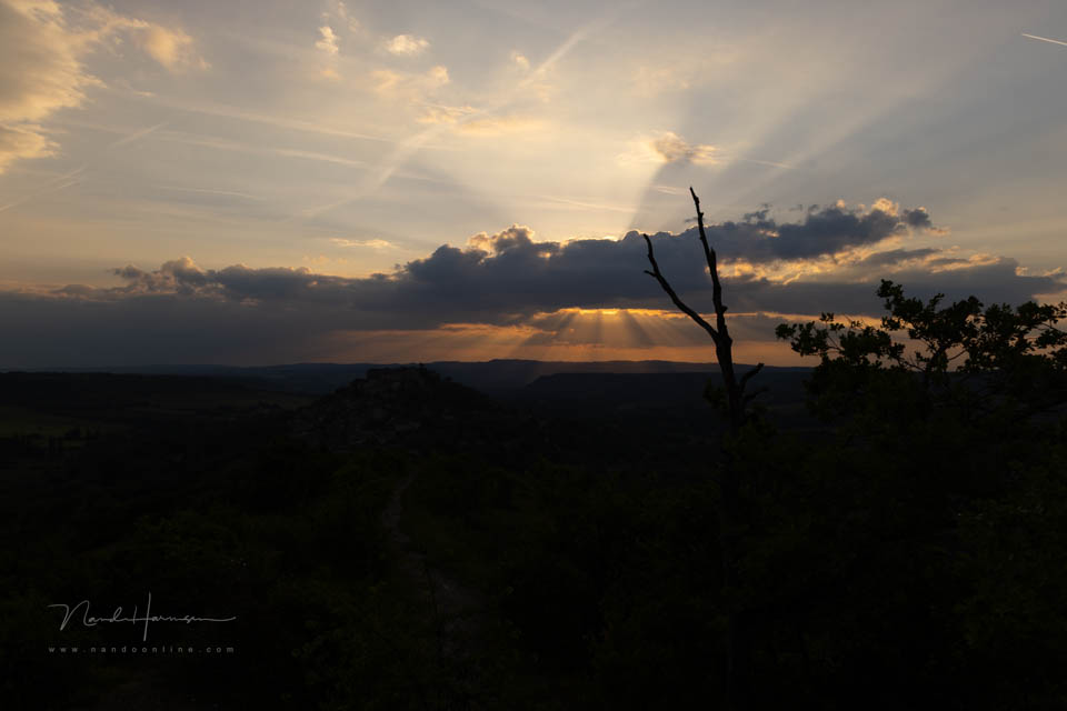 Nando 2025 cordes sur ciel hdr Nando 2025 cordes sur ciel hdr