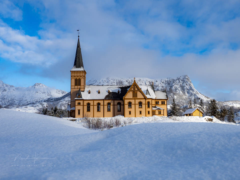 Nando kabelvag lofoten kathedral